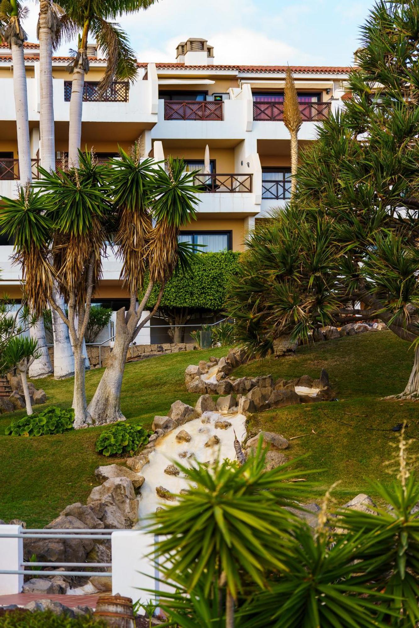 Forest Flat - Big Heated Pool, Terrace, Tv Channels, Golf Courses San Miguel de Abona Bagian luar foto
