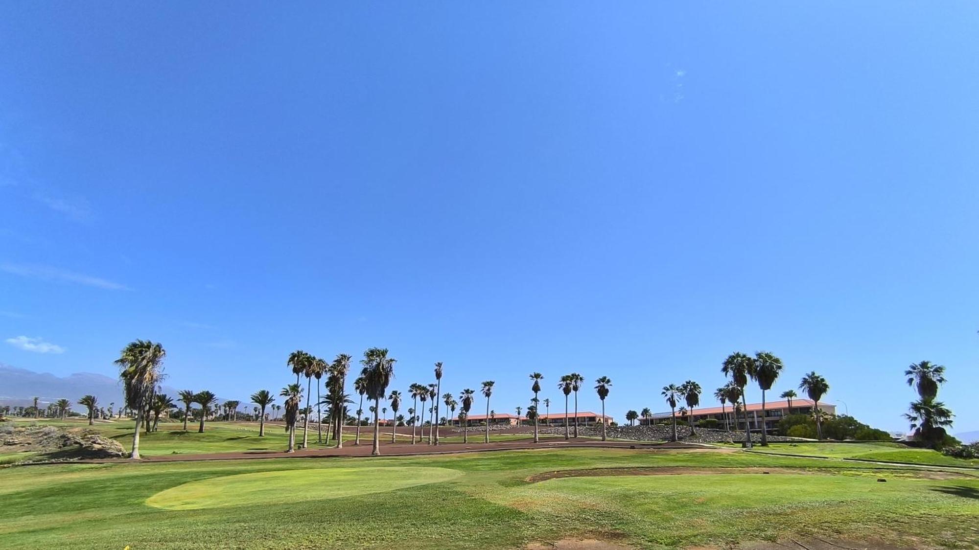 Forest Flat - Big Heated Pool, Terrace, Tv Channels, Golf Courses San Miguel de Abona Bagian luar foto